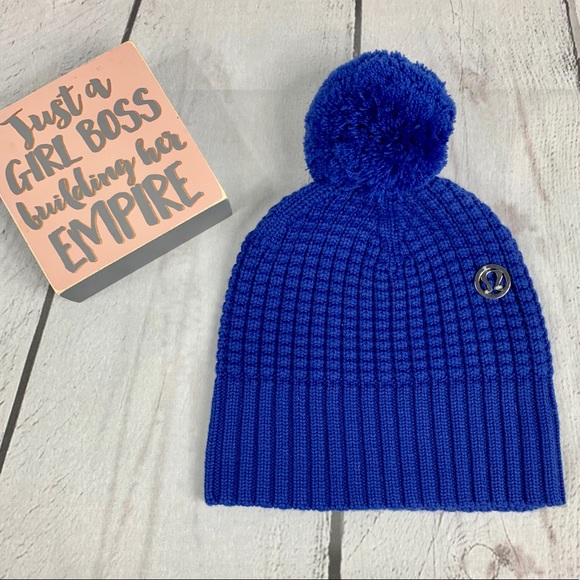lululemon athletica Accessories - LULULEMON BLUE POMPOM BEANIE (NNT)